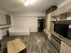 Crangasi, langa metrou, centrala proprie, loc parcare